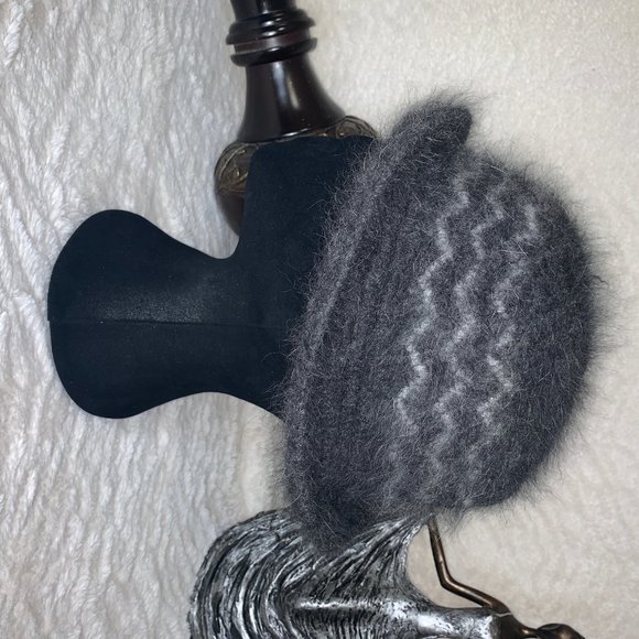 Gray Hat - Picture 6 of 10